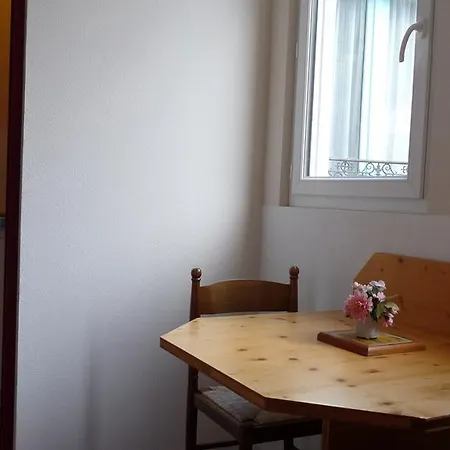 Le Castel Medicis * Le Mont-Dore